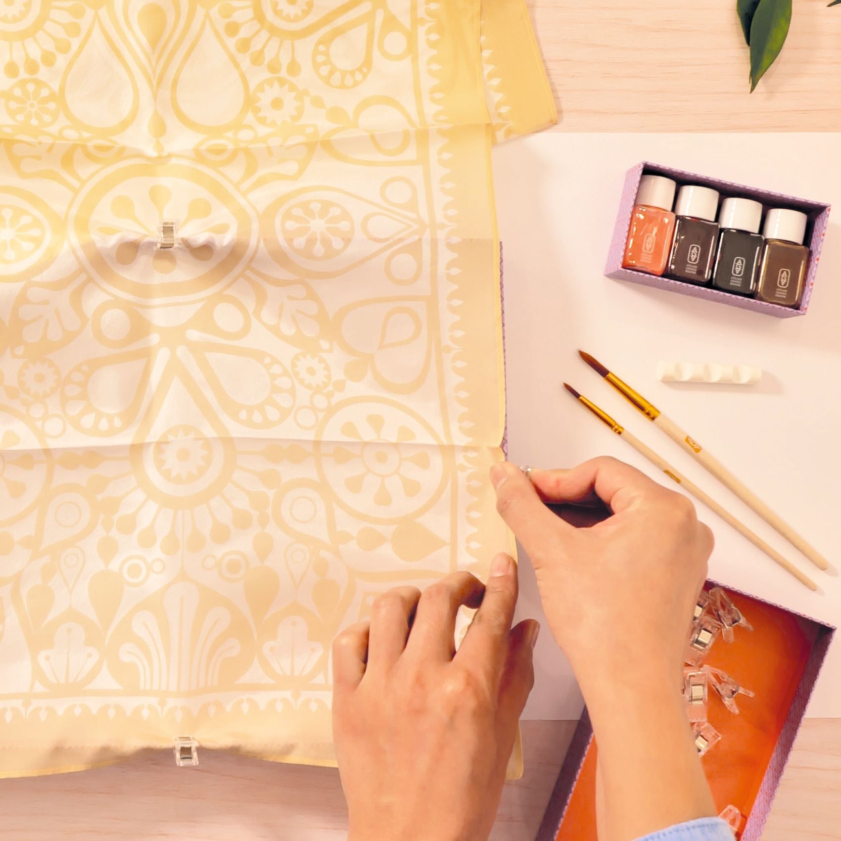 Djeco Atelier Grands Augustins - Workshop 11 Silk Painting GA10011