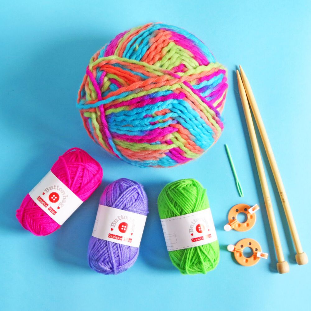 Buttonbag Pompom Scarf Knitting Kit