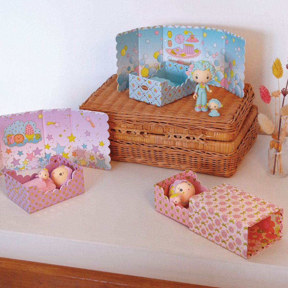 Djeco Tinyly toys