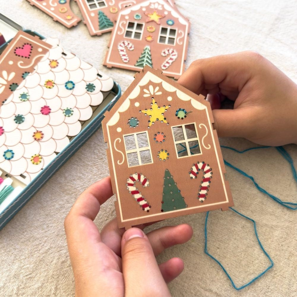 Make Your Own Gingerbread House