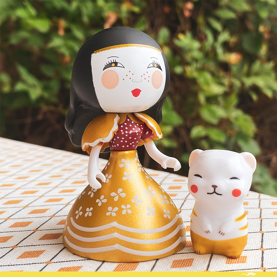 Djeco Arty Toys - Mona and Moon