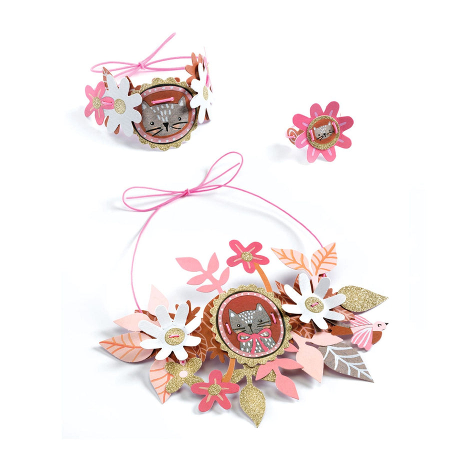 Djeco Do It Yourself 4 Sets Of Jewellery To Create - Delicate Medallions DJ07958