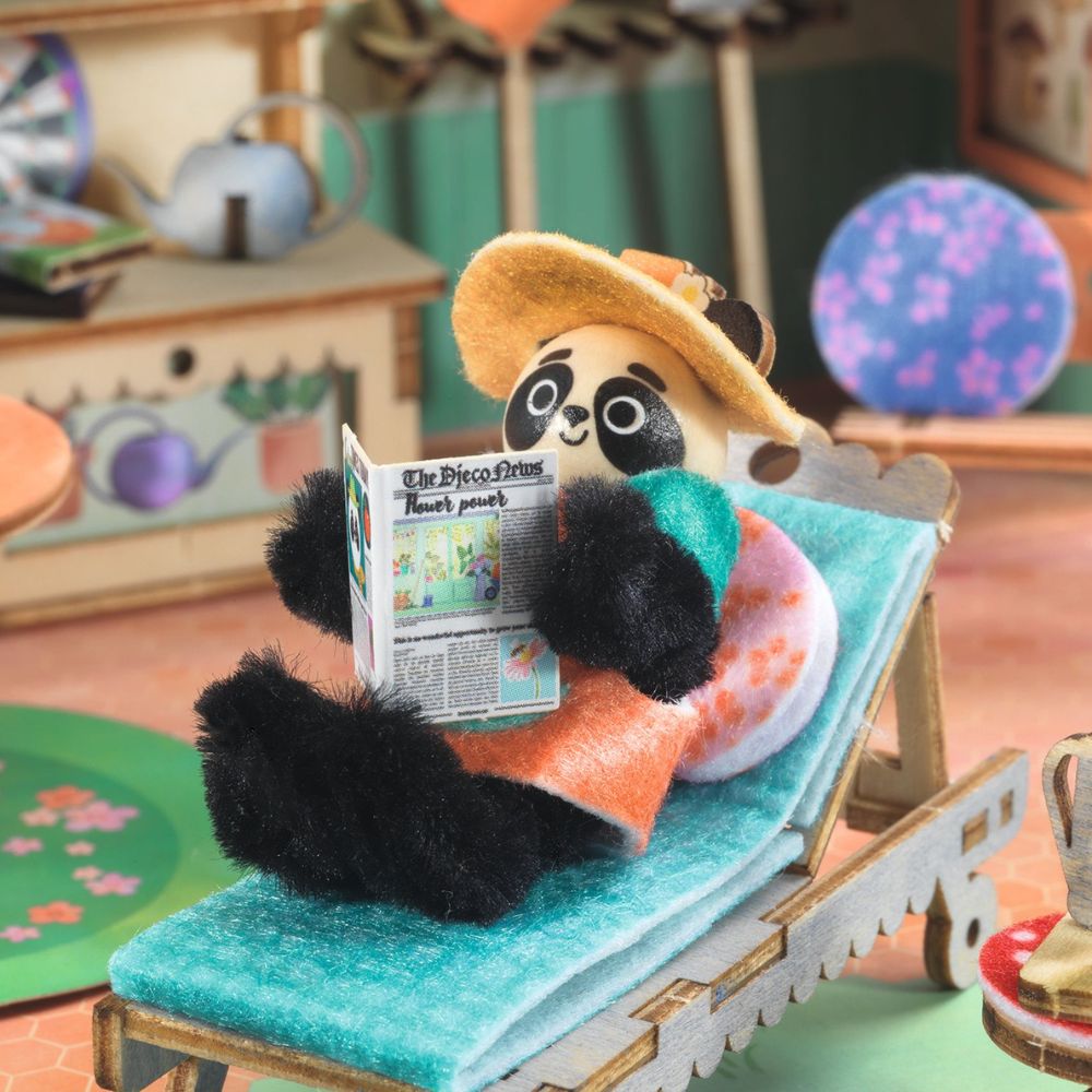 Djeco Mi House - Olive, Make Your Own Mini House with Figurines 1000 x 1000