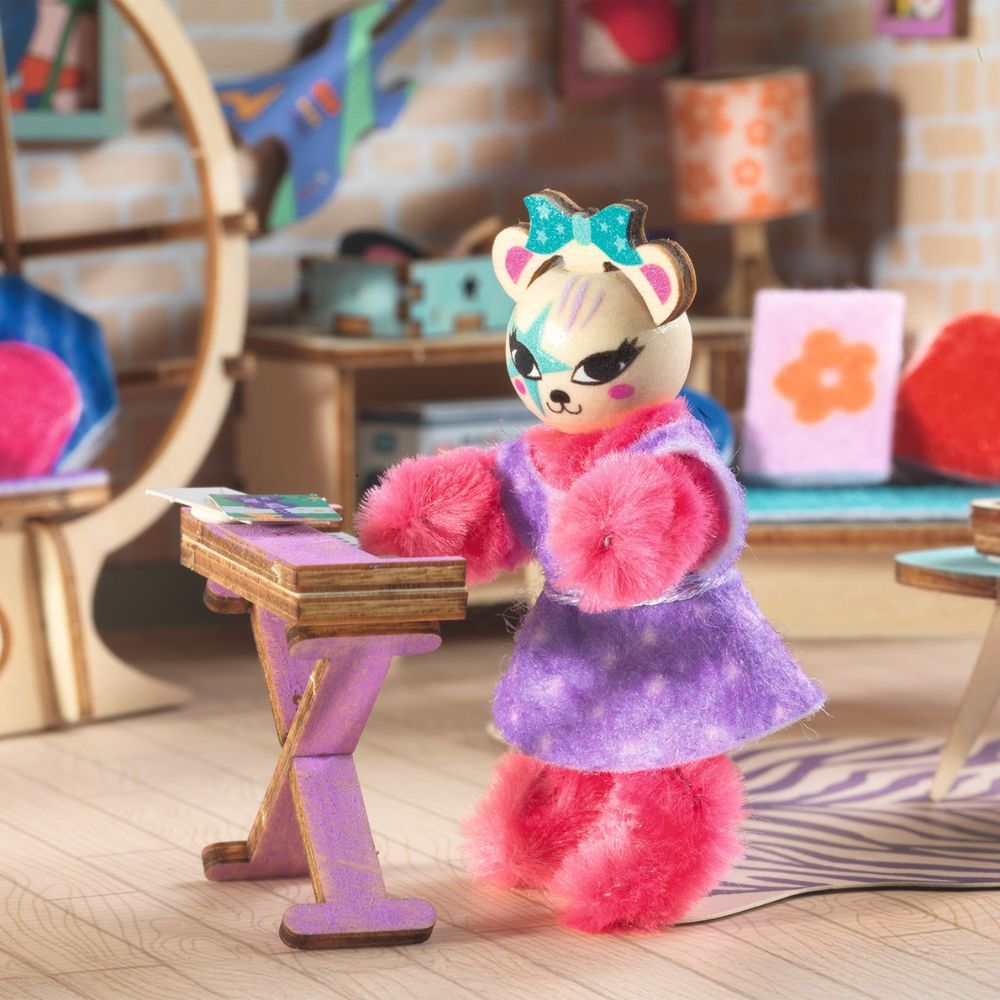 Djeco Mi House Stella - KidsModel Making Kits for Girls DJ08031