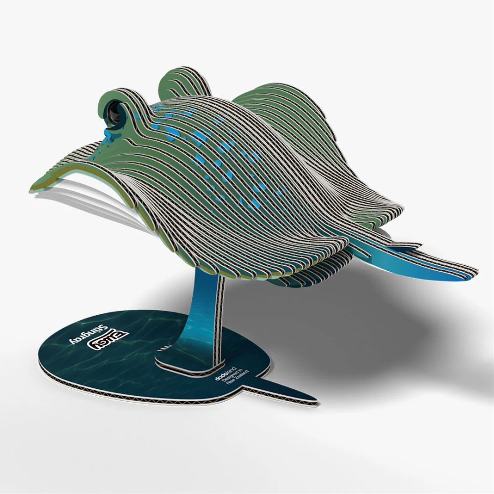 EUGY Stingray - Kids Cardboard Craft Kit