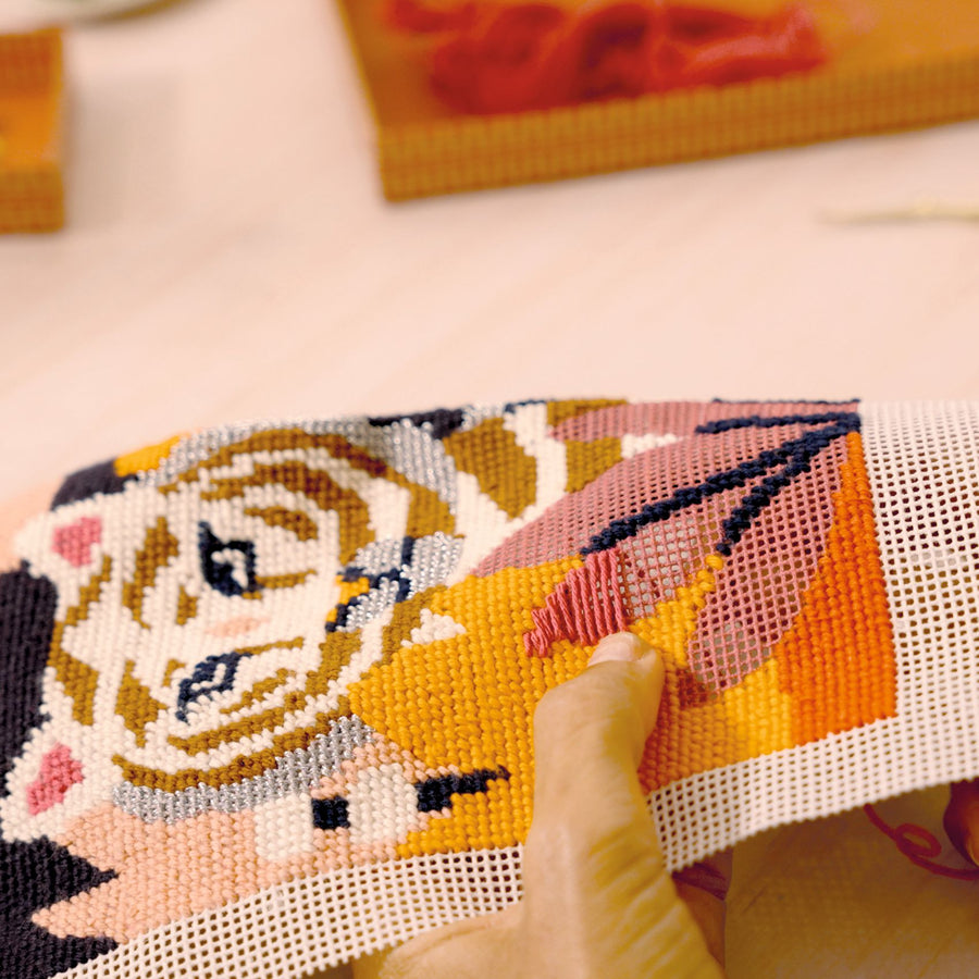 Djeco Atelier Grands Augustins - Workshop 64 Canvas Needlepoint GA10064