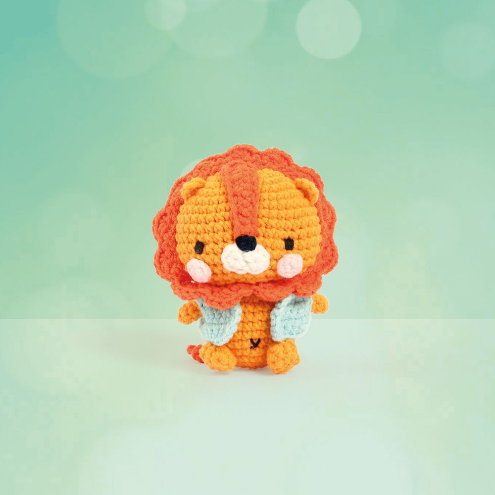 Amigurumi Crochet Mini Kit - Kazuo The Lion