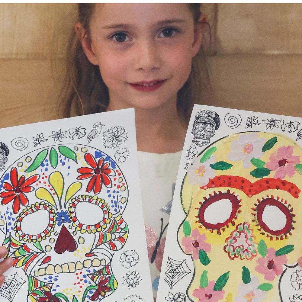 LoLA Spooky Spiders and Scary Skulls Art Box