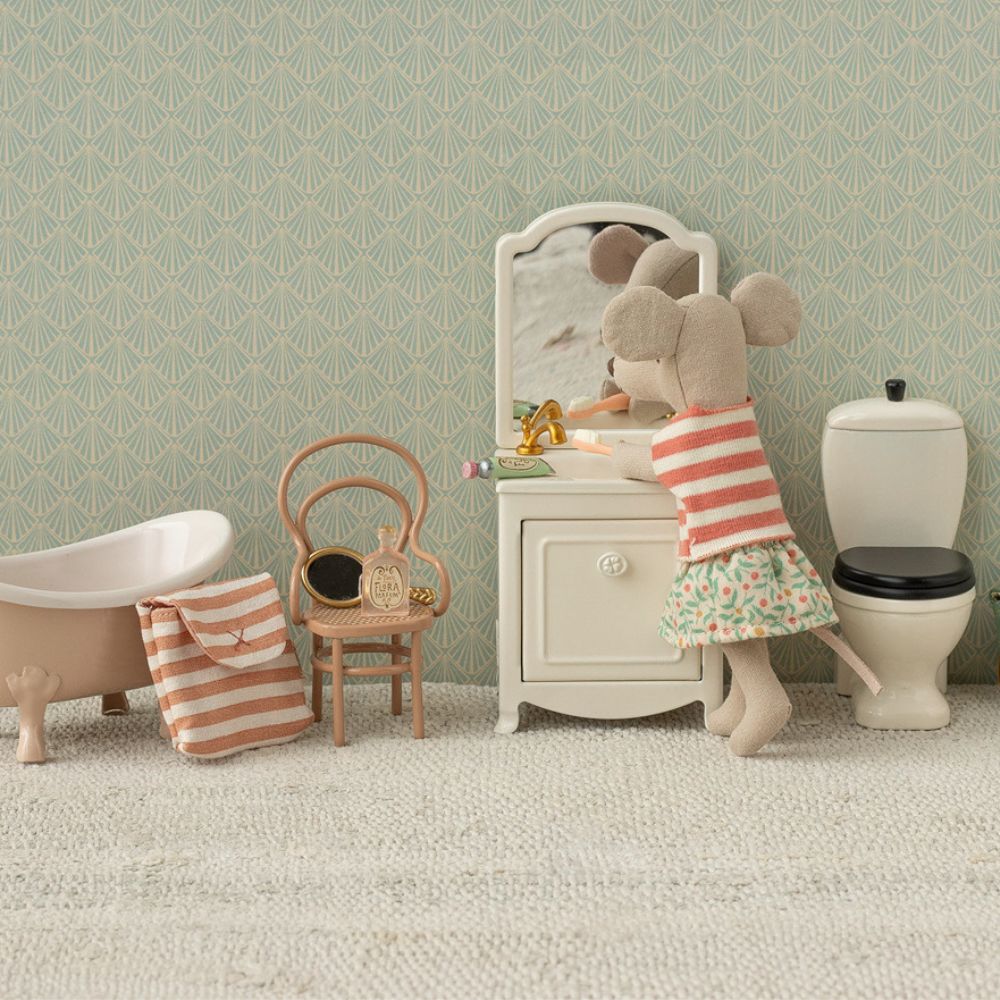 Maileg Toiletry Bag, Mouse
