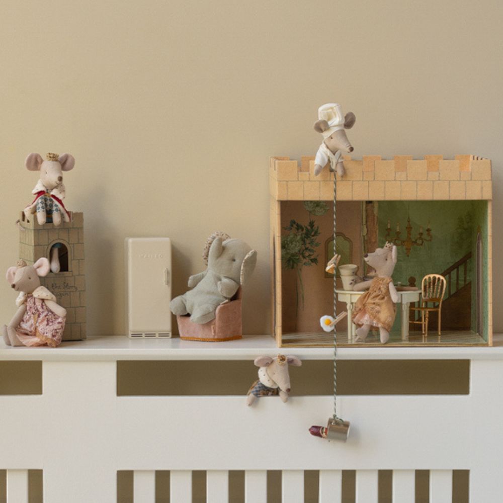 Maileg Castle Hall - Beautiful home for all Maileg Mice