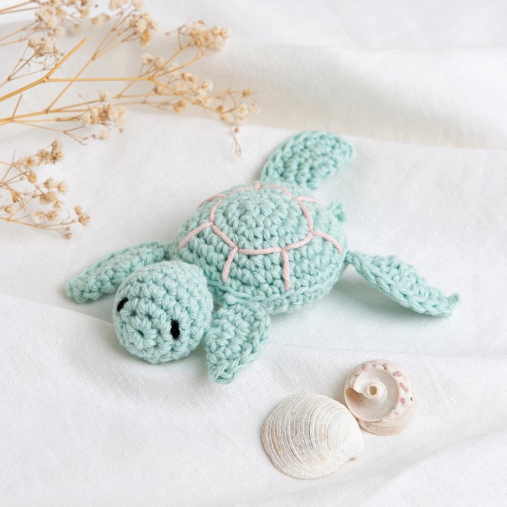 Wool Couture - My Pocket Turtle Crochet Kit