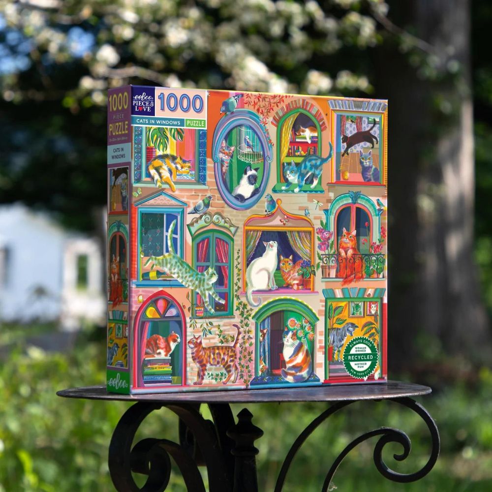 eeBoo 1000 Piece Jigsaw Puzzle - Cats in Windows