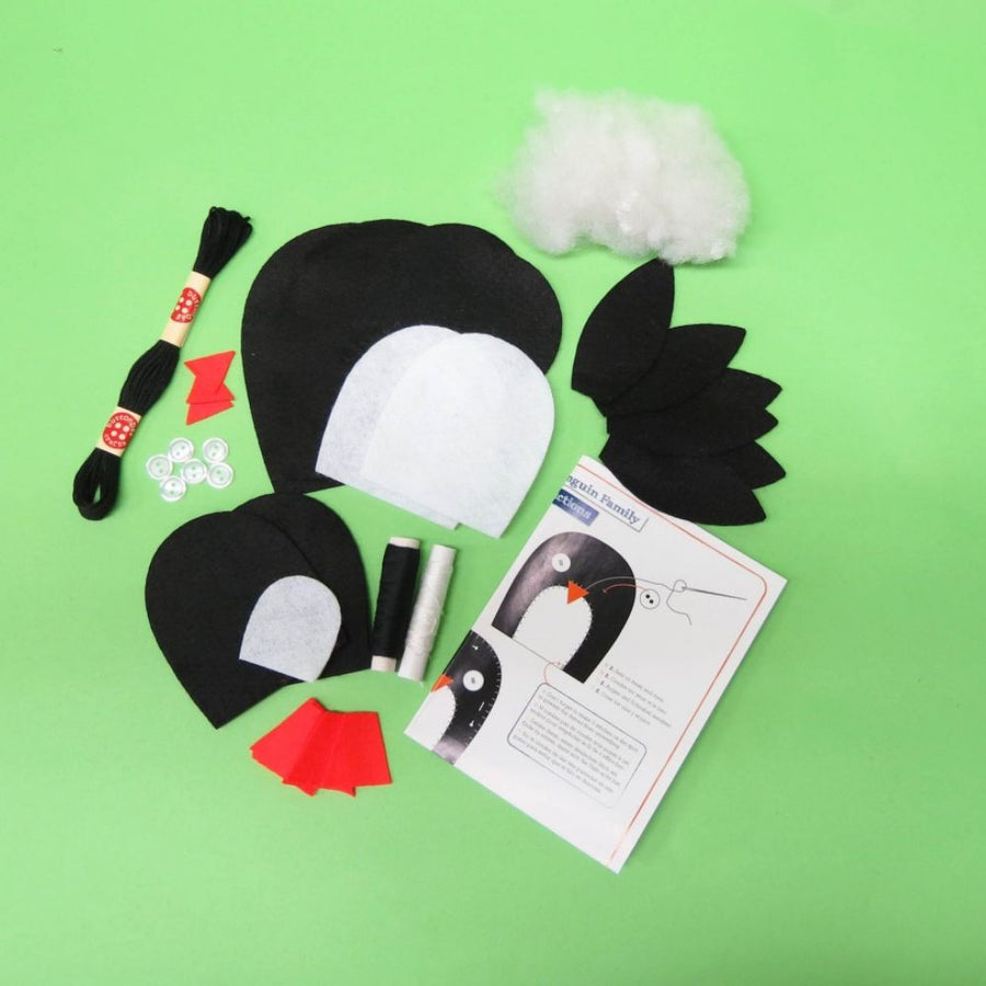 Buttonbag Penguin Family Sewing Kit