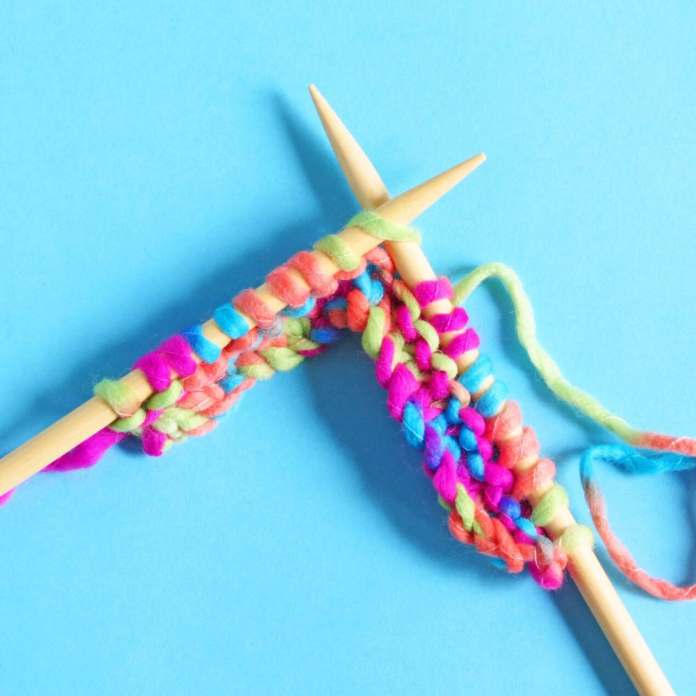 pompom scarf knitting kit