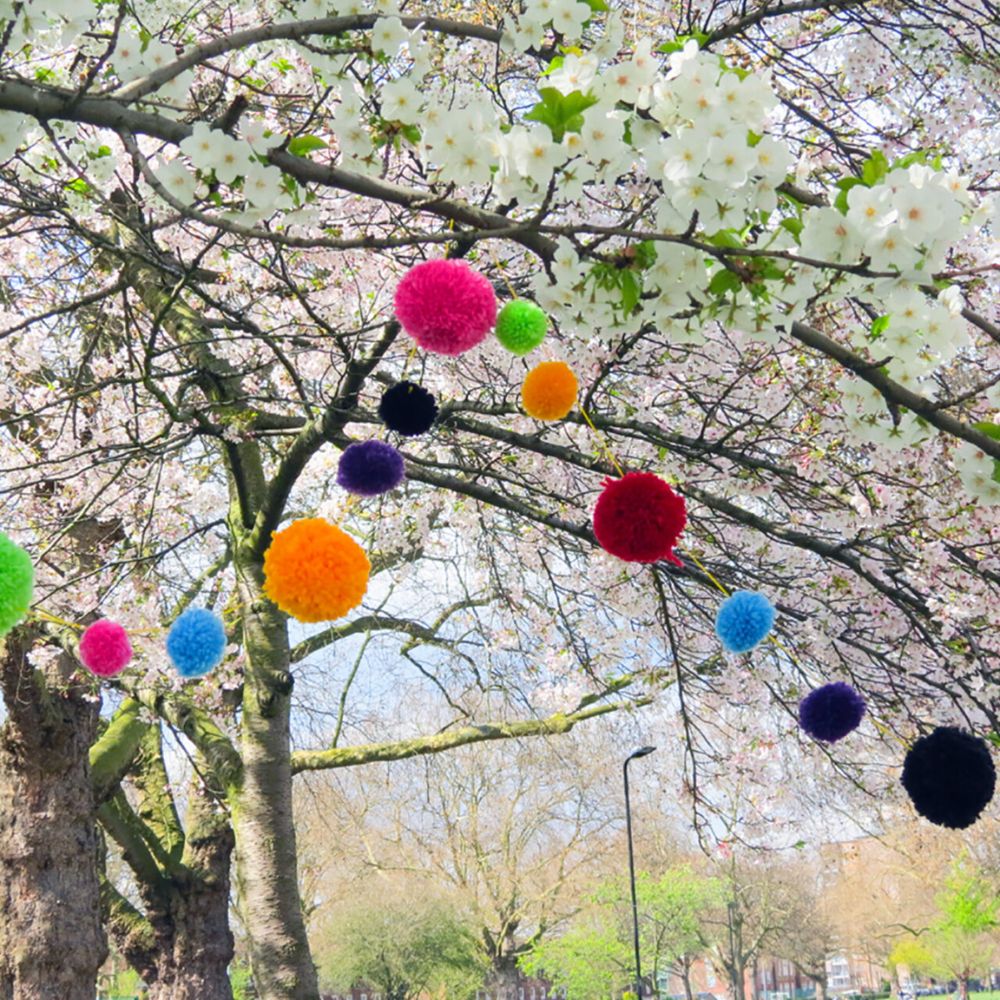 pompom making kit