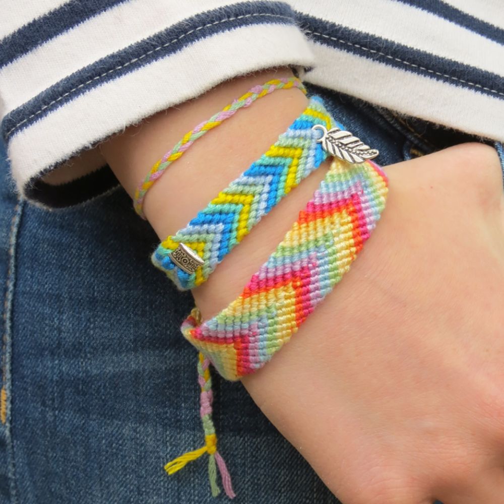 friendship bracelet making kit 