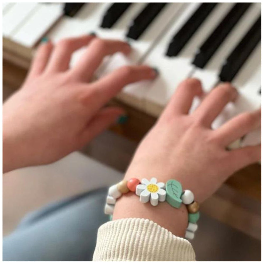 cotton twist make your own daisy chain bracelet