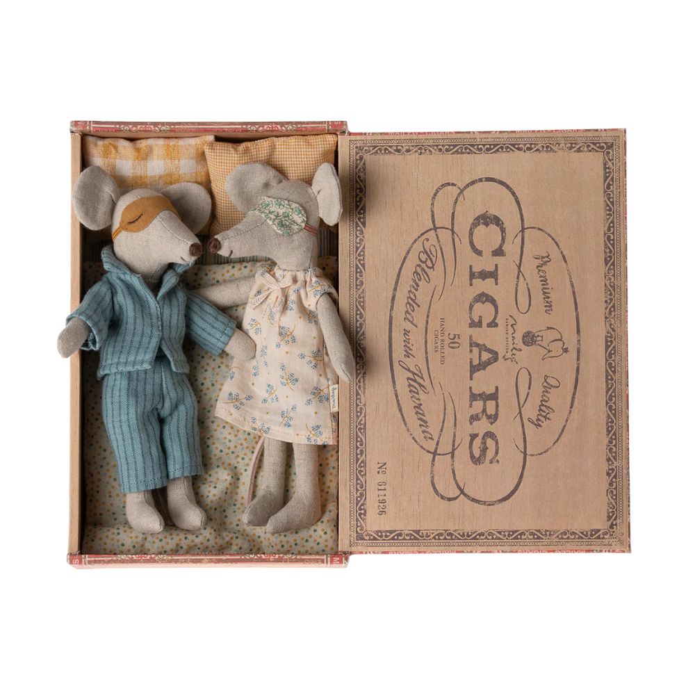 Maileg Mum & Dad Mice In A Cigar Box