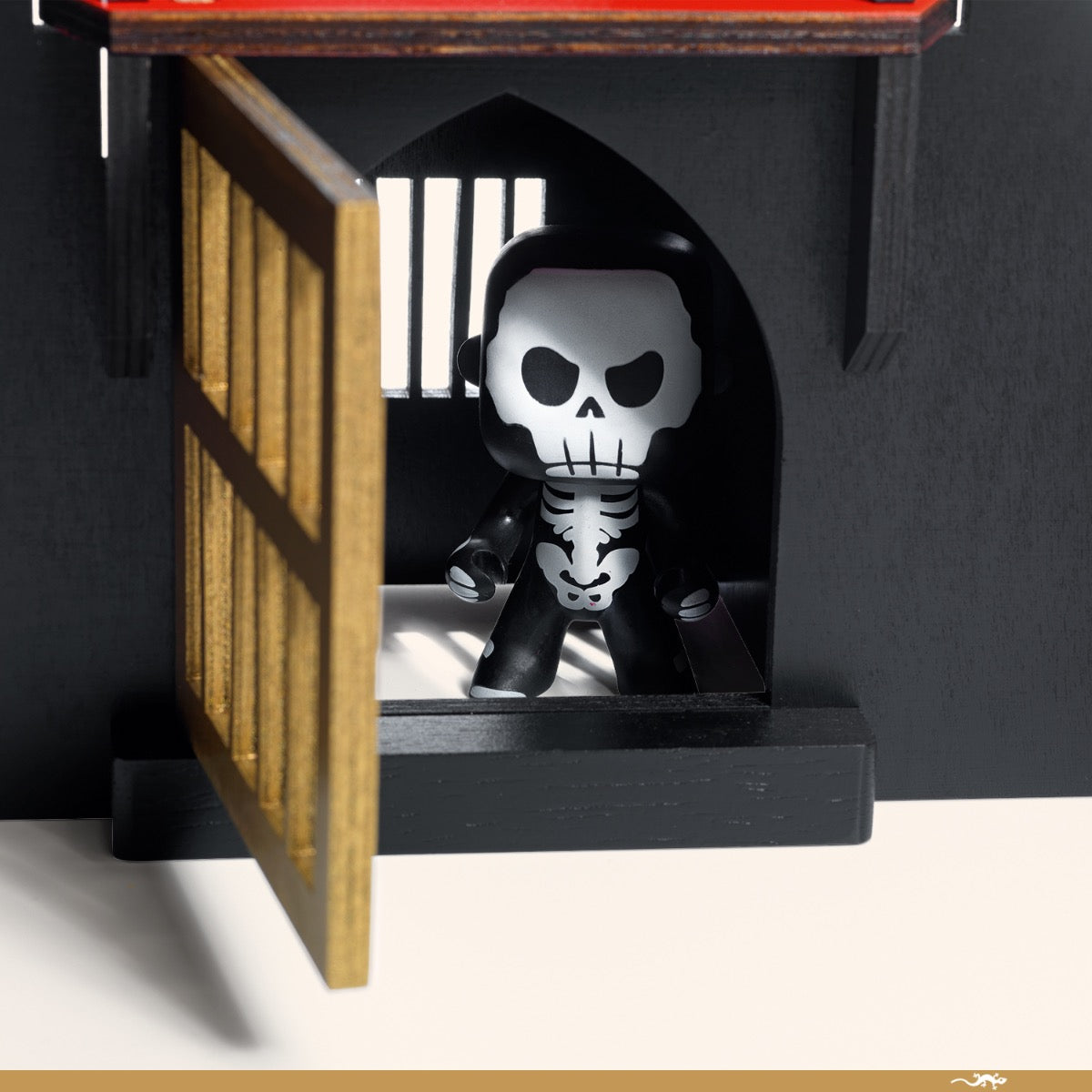 Ze Black Castle Arty Toys